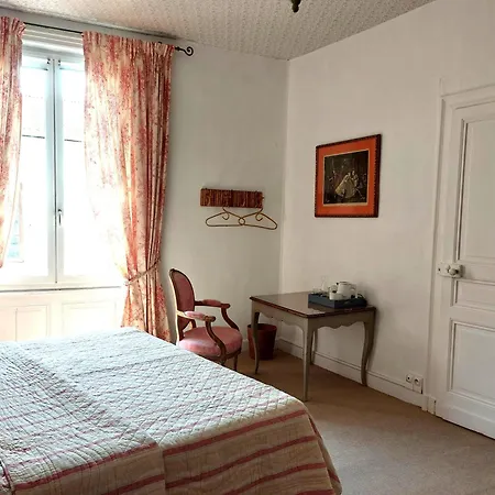 Bed & Breakfast Logis Gue Coligny 3*